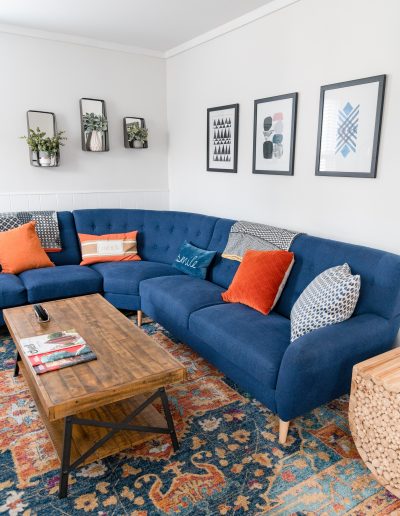 beautiful clean living room by cleaning services in Oakville